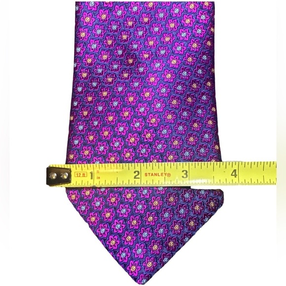 Ted Baker London Purple Circles 100% Silk Tie Giraffe - Picture 6 of 6